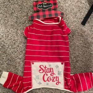 New and Stay Cozy Large Dog Sweater So Soft Great for Christmas and Valentine’s